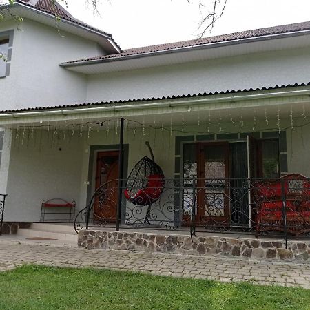 Вілла Fetal Hut - Плідна Хата Верховина Екстер'єр фото