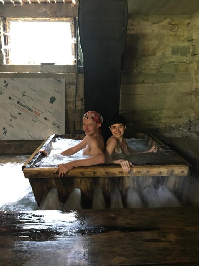 Вілла Fetal Hut - Плідна Хата Верховина Екстер'єр фото