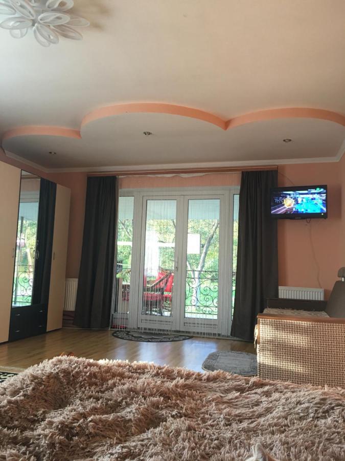 Вілла Fetal Hut - Плідна Хата Верховина Екстер'єр фото